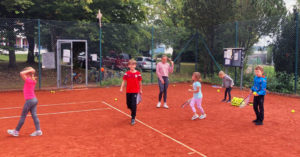 Read more about the article Kindertennistag 2020: Spiele rund um die gelbe Filzkugel